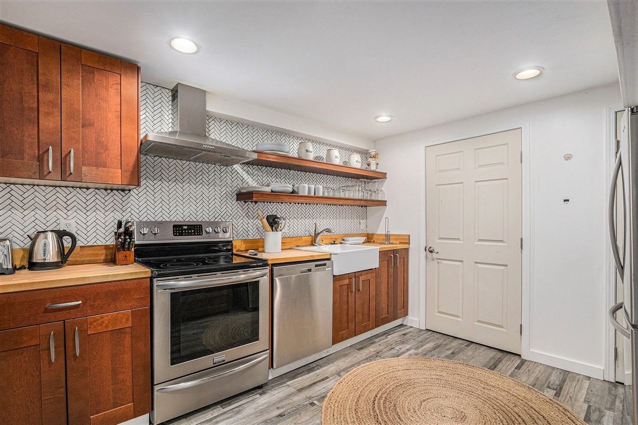 13655 W 7th Ave #B - Photo 7 of 23