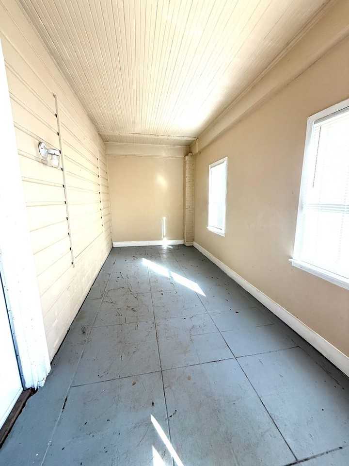 43 Vonora Ave - Photo 4 of 15