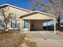 2406 1/2 N Grand Ave #B - Photo 1 of 1