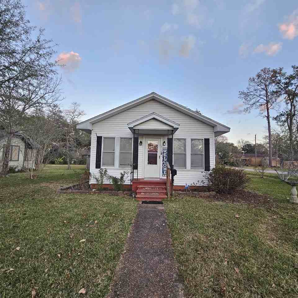 710 N 10th St - Photo 2 of 33