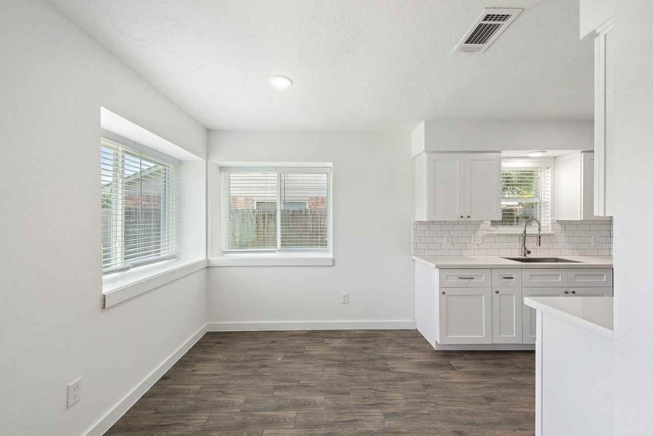 1703 Millbury Dr #1 - Photo 5 of 37