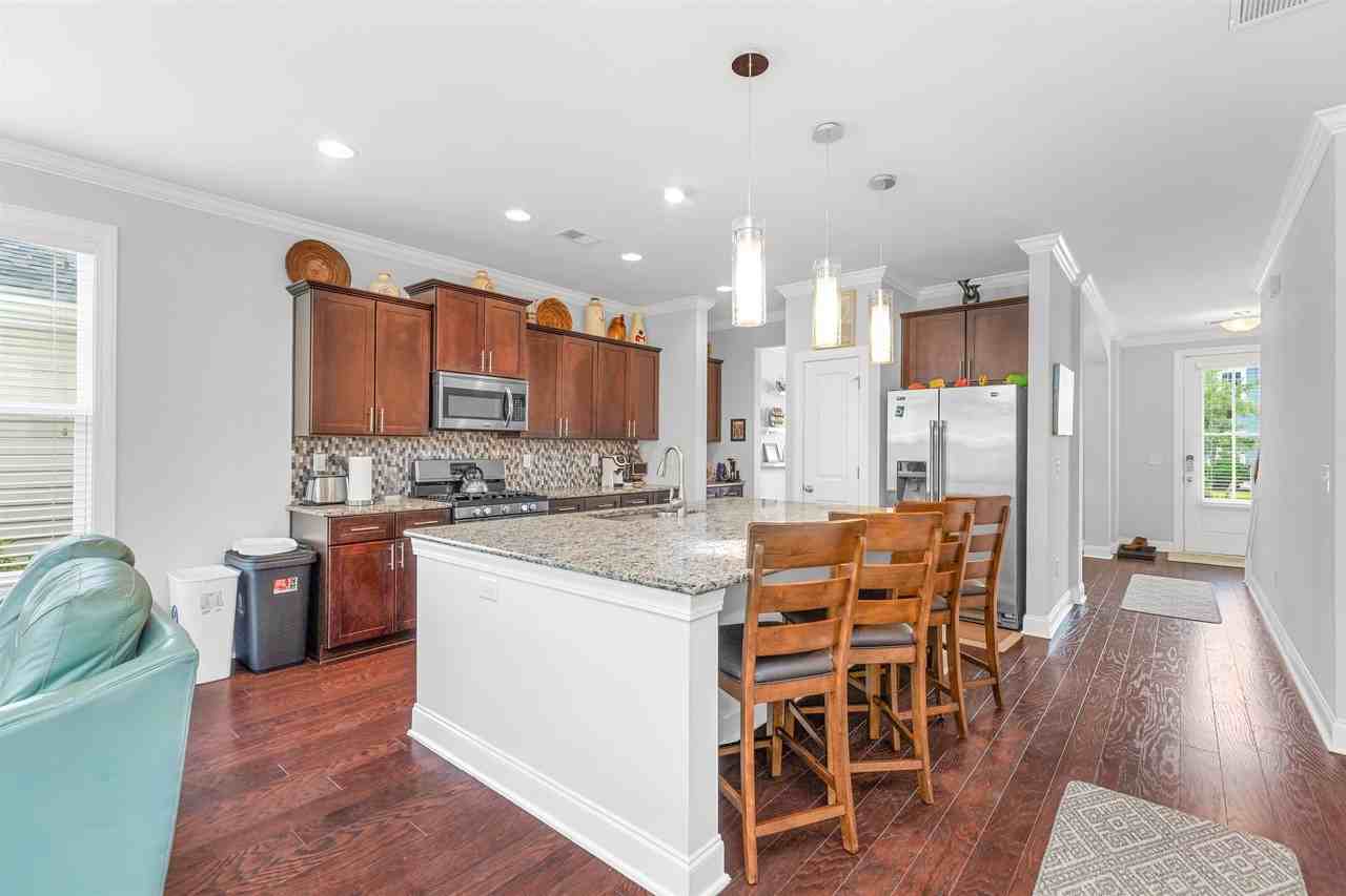 1399 Berkshire Ave - Photo 7 of 30