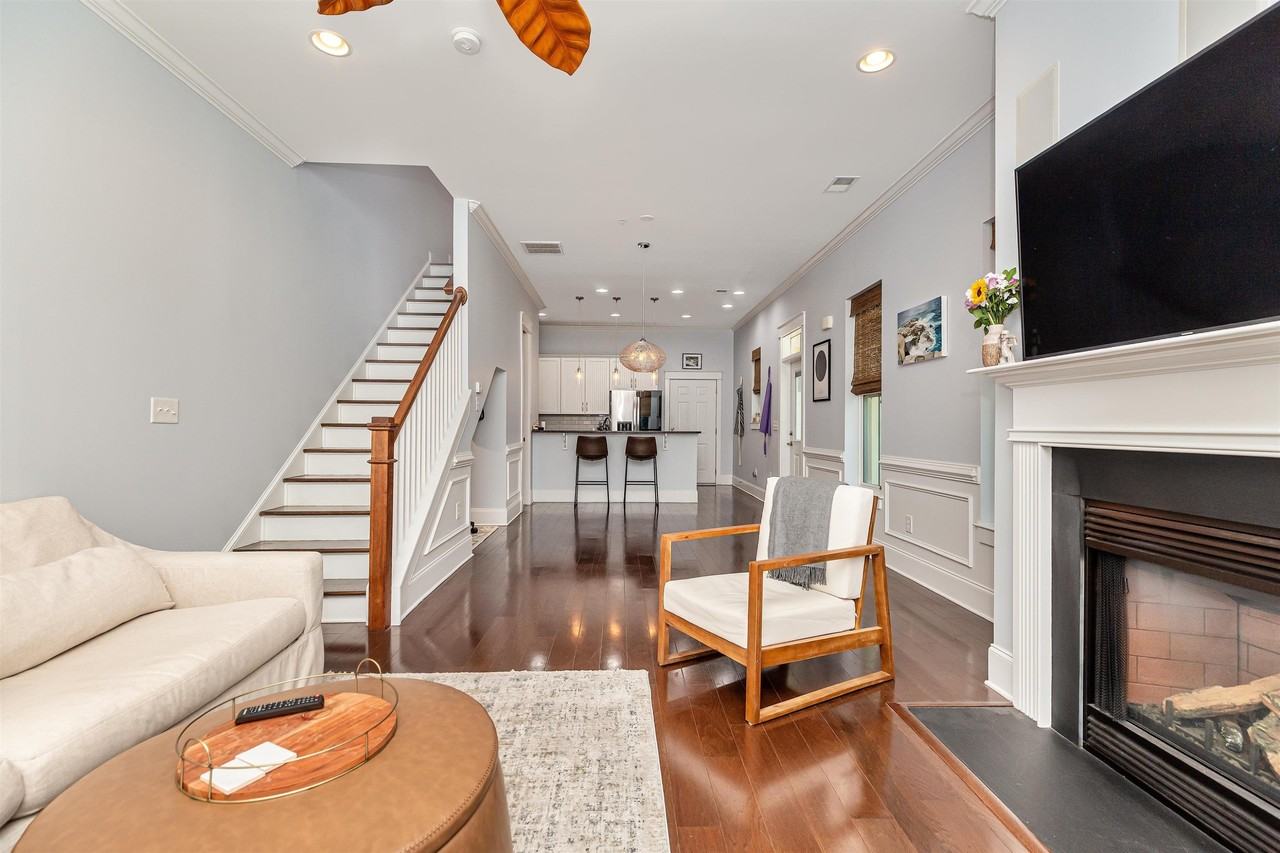 3418 Baldwin Ln - Photo 5 of 30