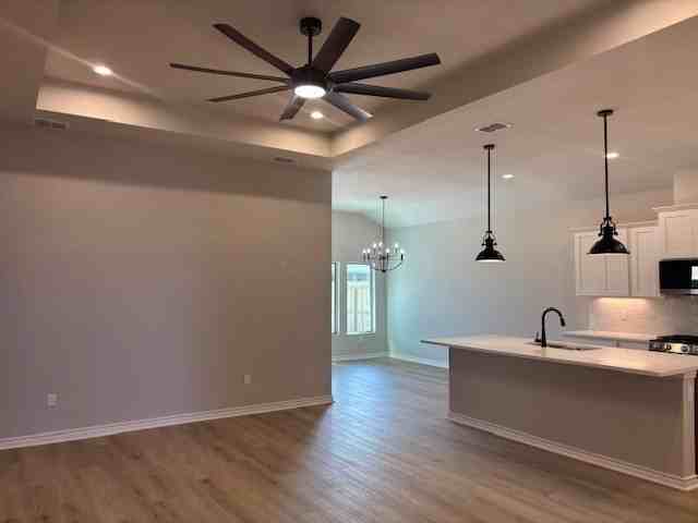 2678 Lady Andrea Dr - Photo 2 of 14