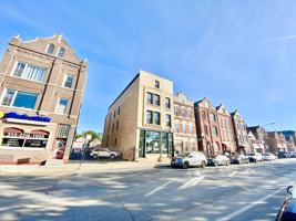featured image of 1854 W 18th St #2F