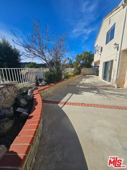 25232 Carson Way - Photo 6 of 50