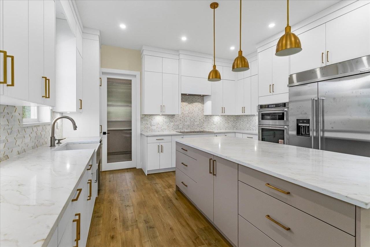 8211 harvest place - Photo 6 of 21