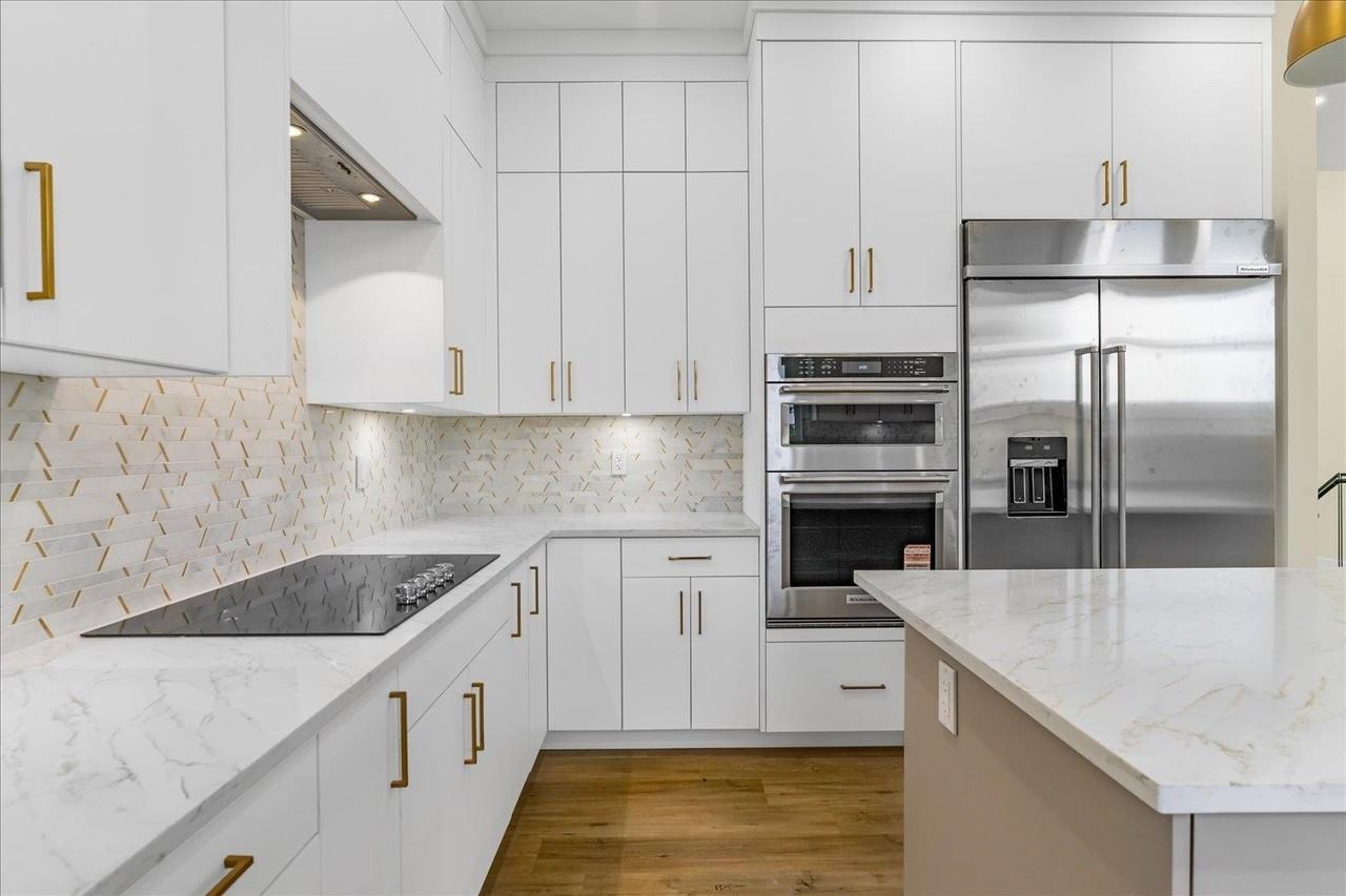 8211 harvest place - Photo 7 of 21