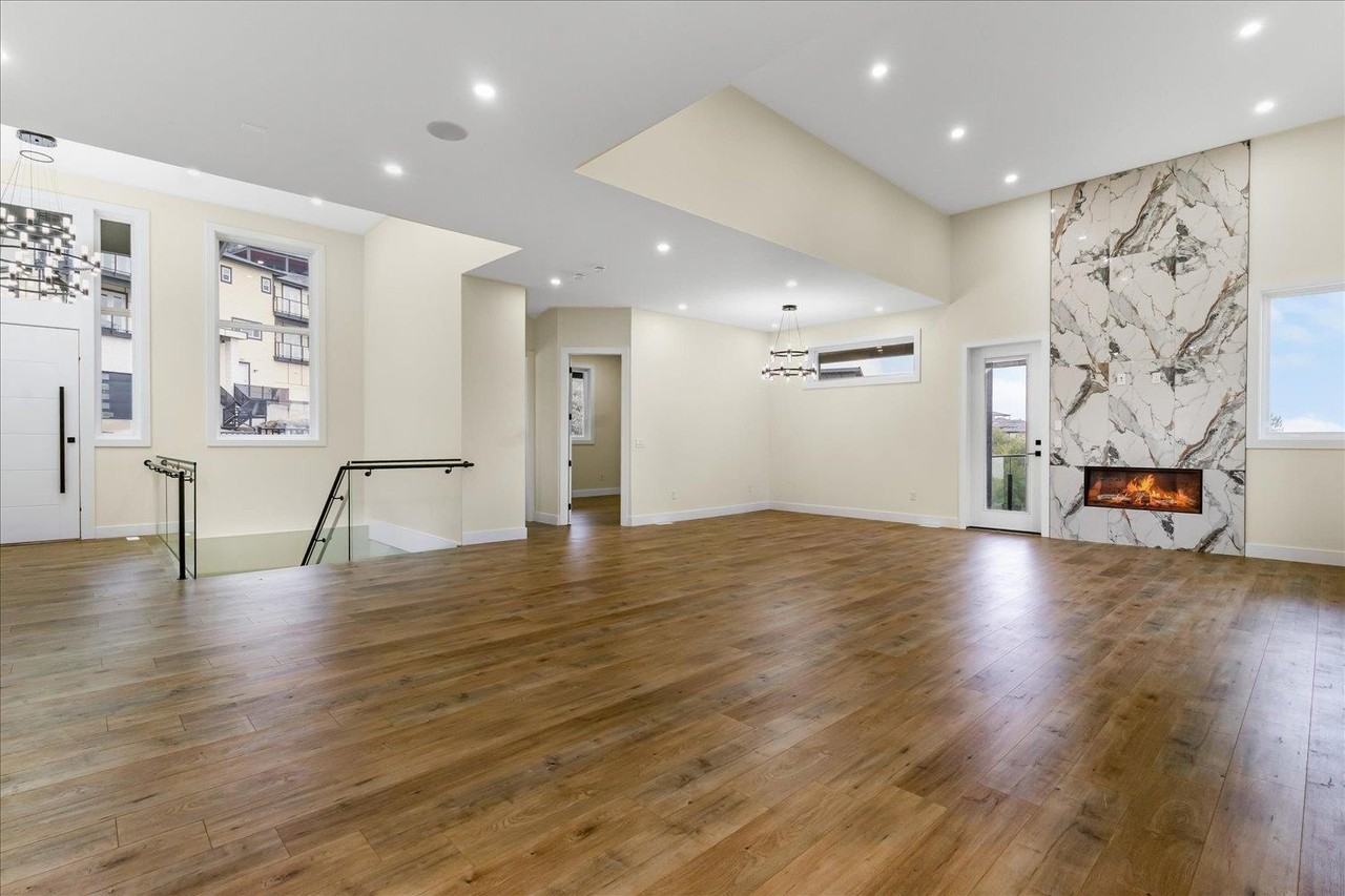 8211 harvest place - Photo 4 of 21