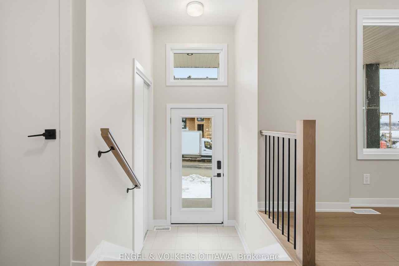 88 Ryan Reynolds Way - Photo 4 of 50