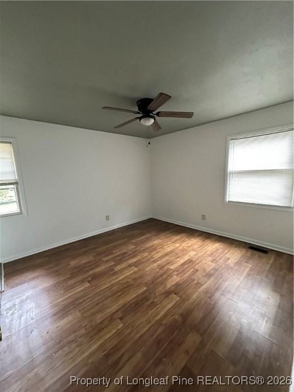 417 Perth St - Photo 7 of 11