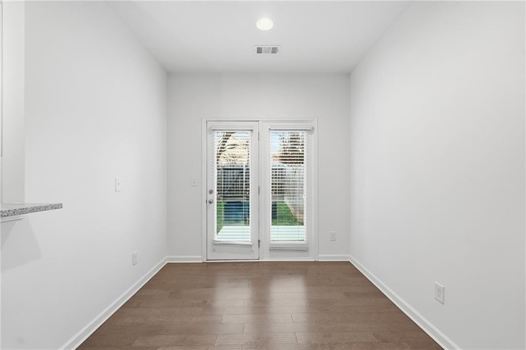 4912 Longview Walk - Photo 6 of 28