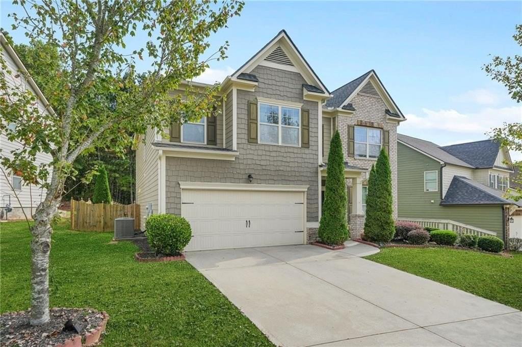 1365 Delo Ln - Photo 2 of 46