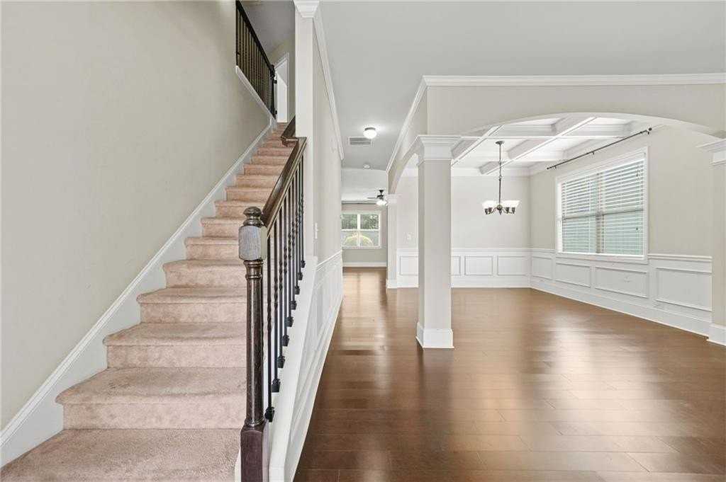 1365 Delo Ln - Photo 4 of 46