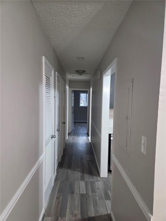 1411 Sycamore Dr Nw - Photo 7 of 14