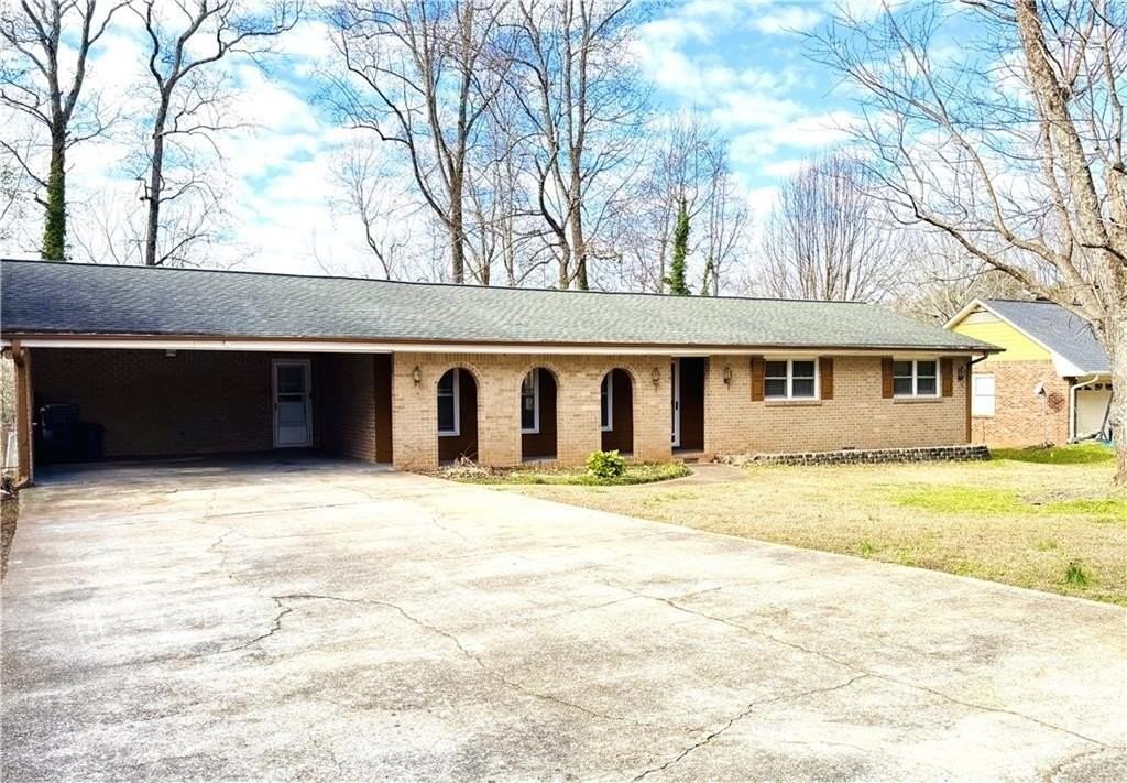 399 Wayward Wind Dr Sw - Photo 2 of 20