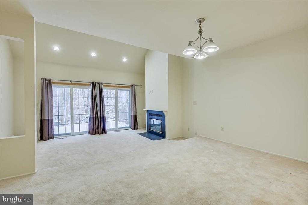 112 APPLETREE COURT COURT - Photo 7 of 36