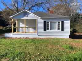 featured image of 107 Ford St