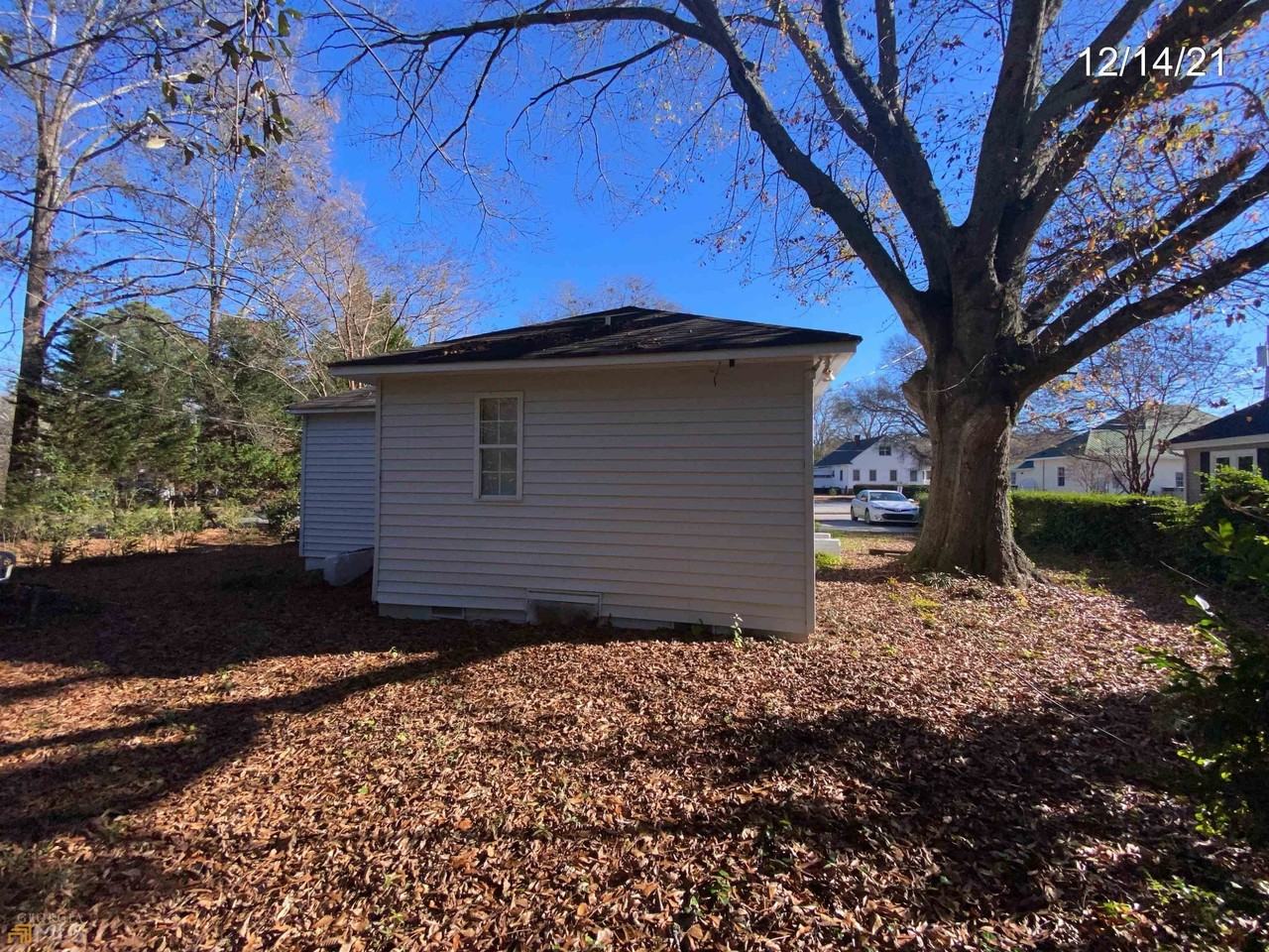 107 Ford St - Photo 5 of 23