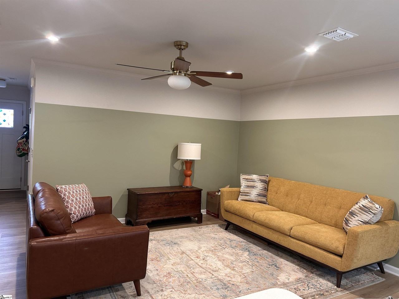 247 Snaresfield Way - Photo 4 of 17