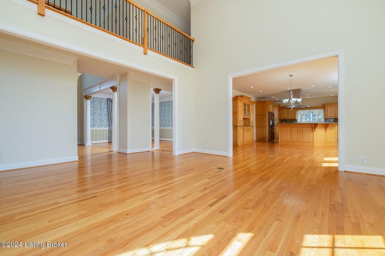 3003 Glenhill Ct - Photo 5 of 50