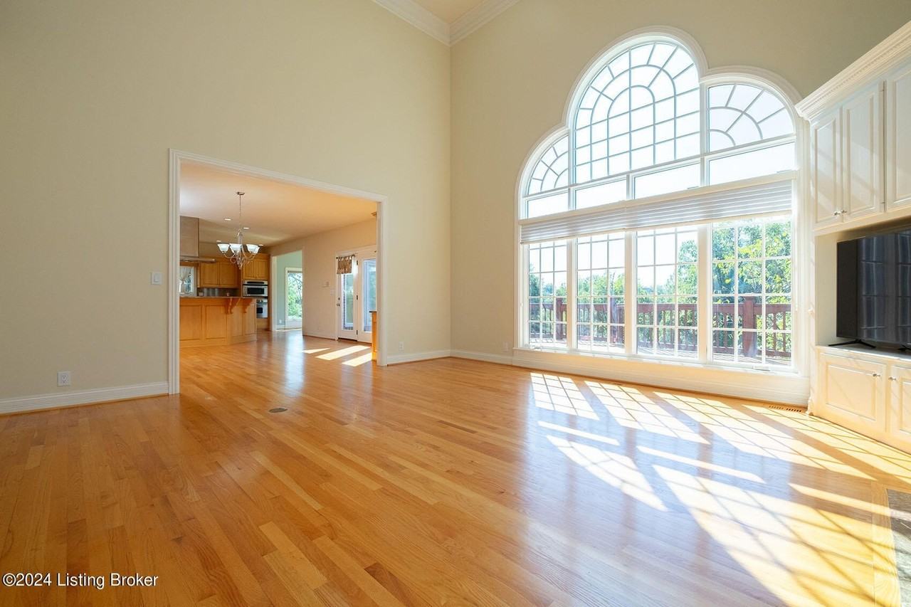 3003 Glenhill Ct - Photo 6 of 50