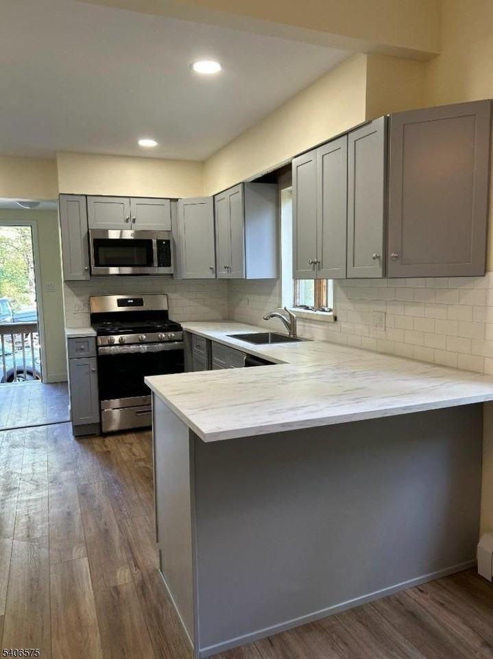 225 E Northfield Rd - Photo 2 of 5