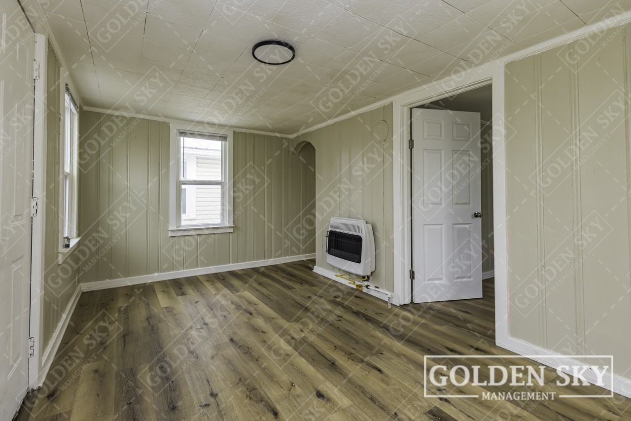 2011 East 18th StreetUnit 4 #NA - Photo 6 of 6