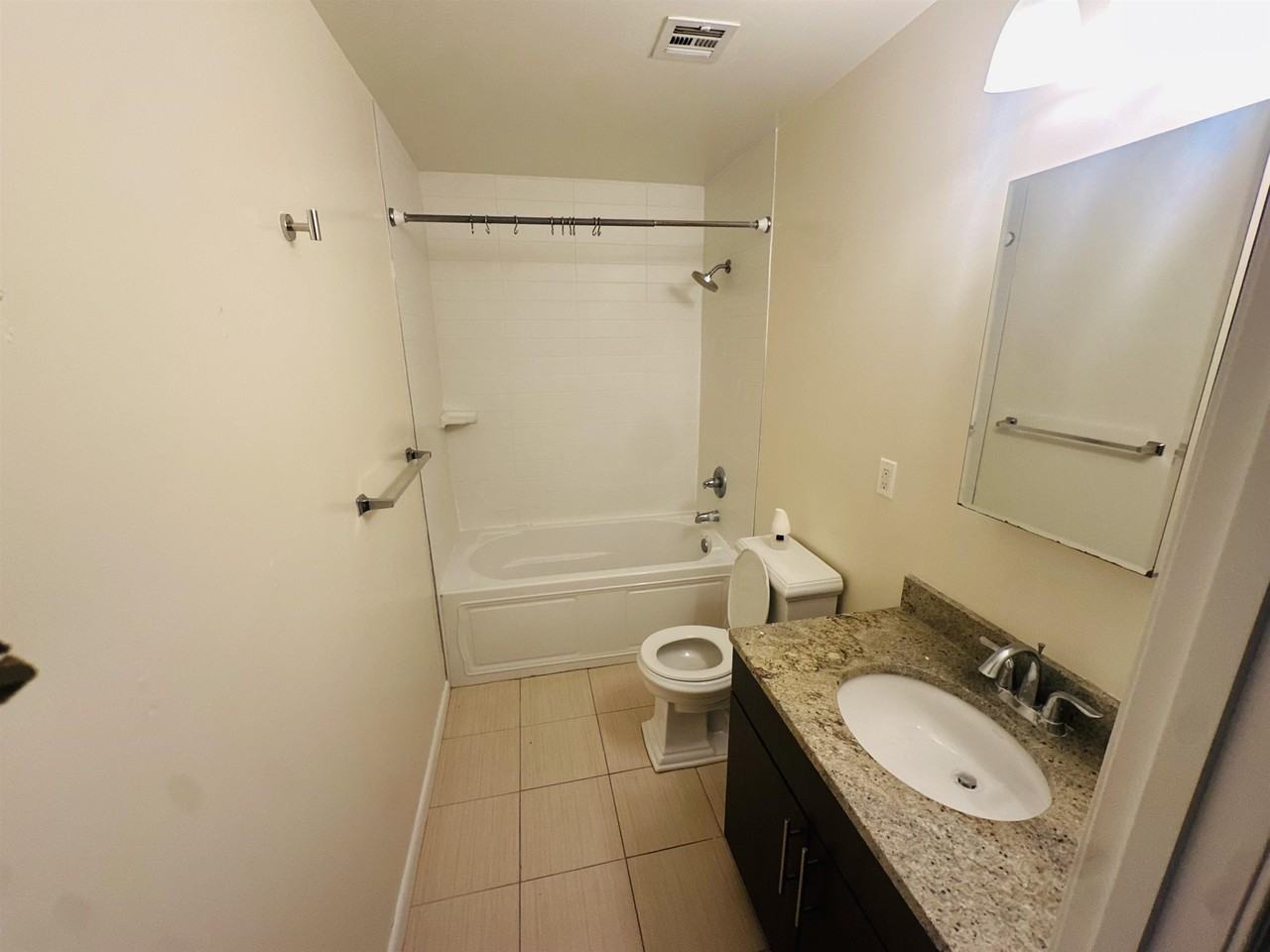 227 Christopher Columbus Dr #129B - Photo 5 of 19