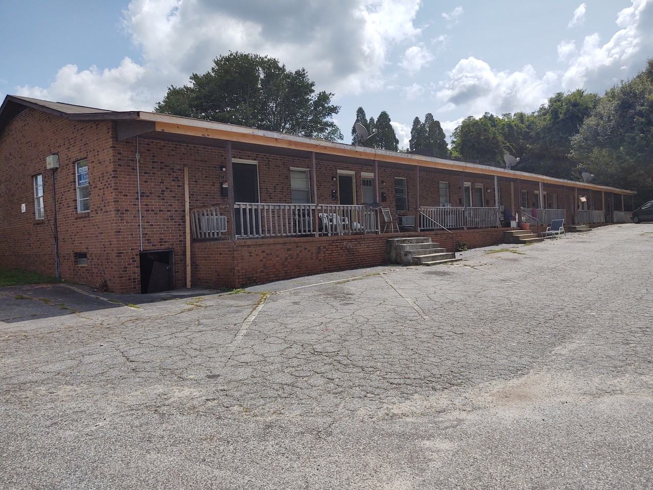 2750 E Sprague St - Photo 5 of 5