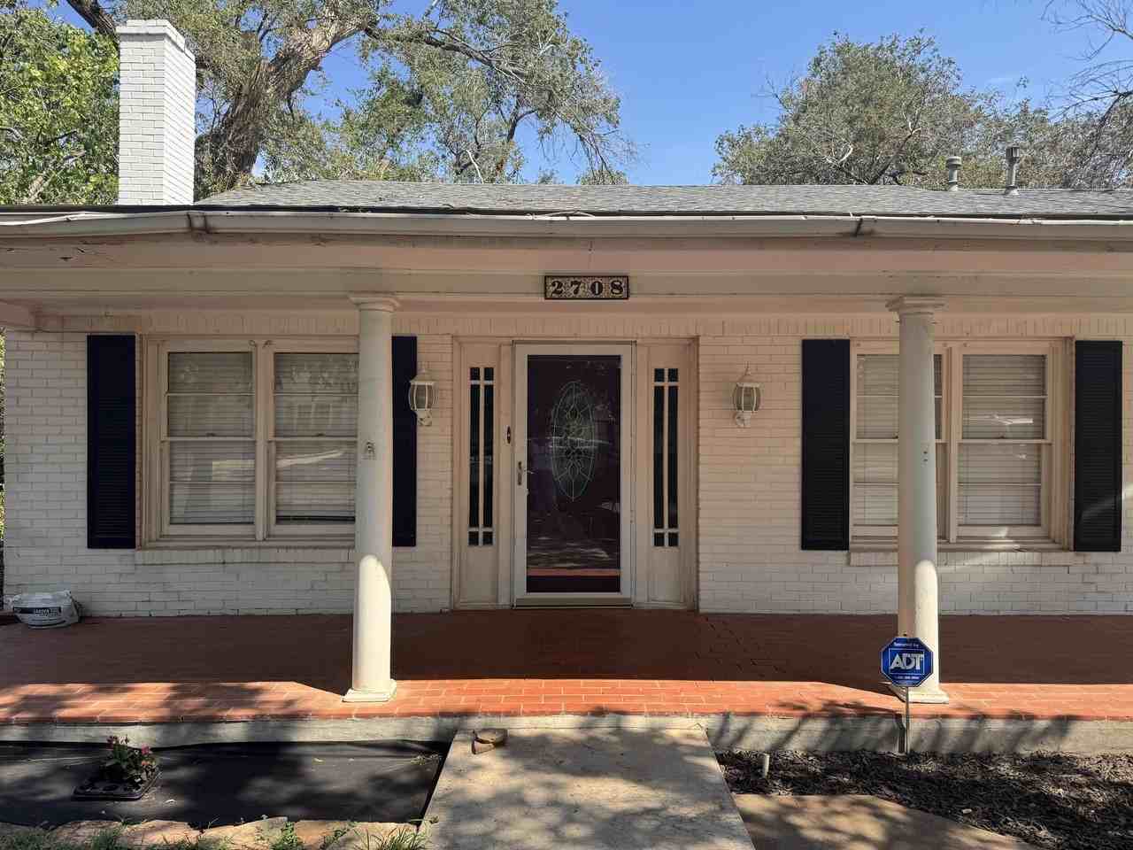 2708 20th Street unit: Front - Photo 2 of 18