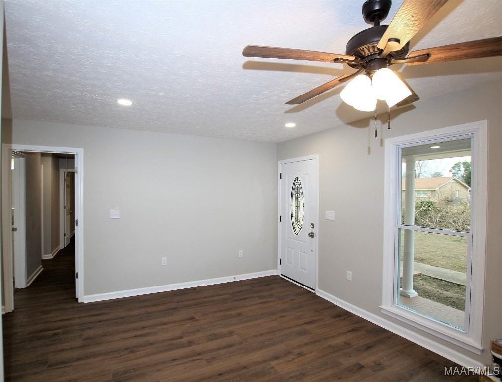 213 Ross Rd - Photo 2 of 23