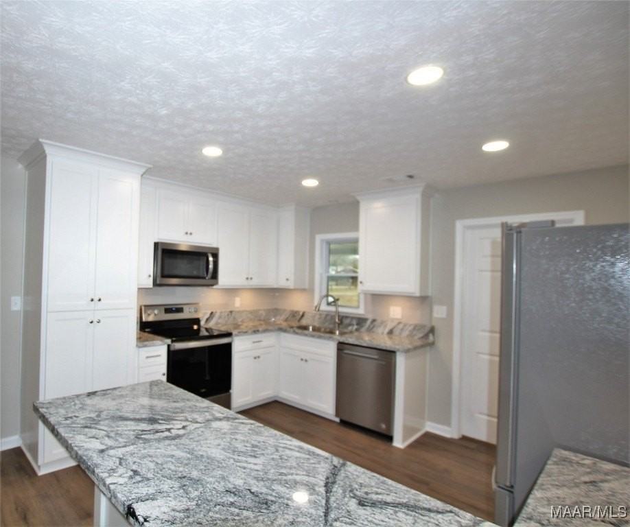 213 Ross Rd - Photo 7 of 23