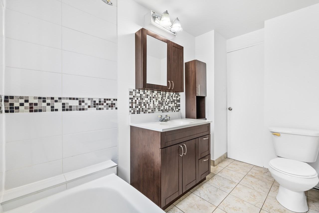 3635 Avenue Ridgewood - Photo 7 of 9