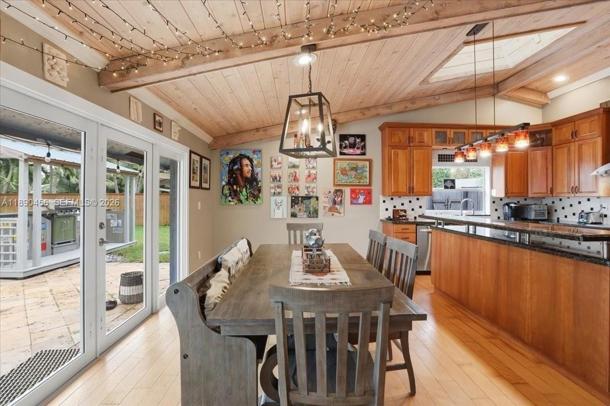 960 Bayberry Point Dr - Photo 7 of 50