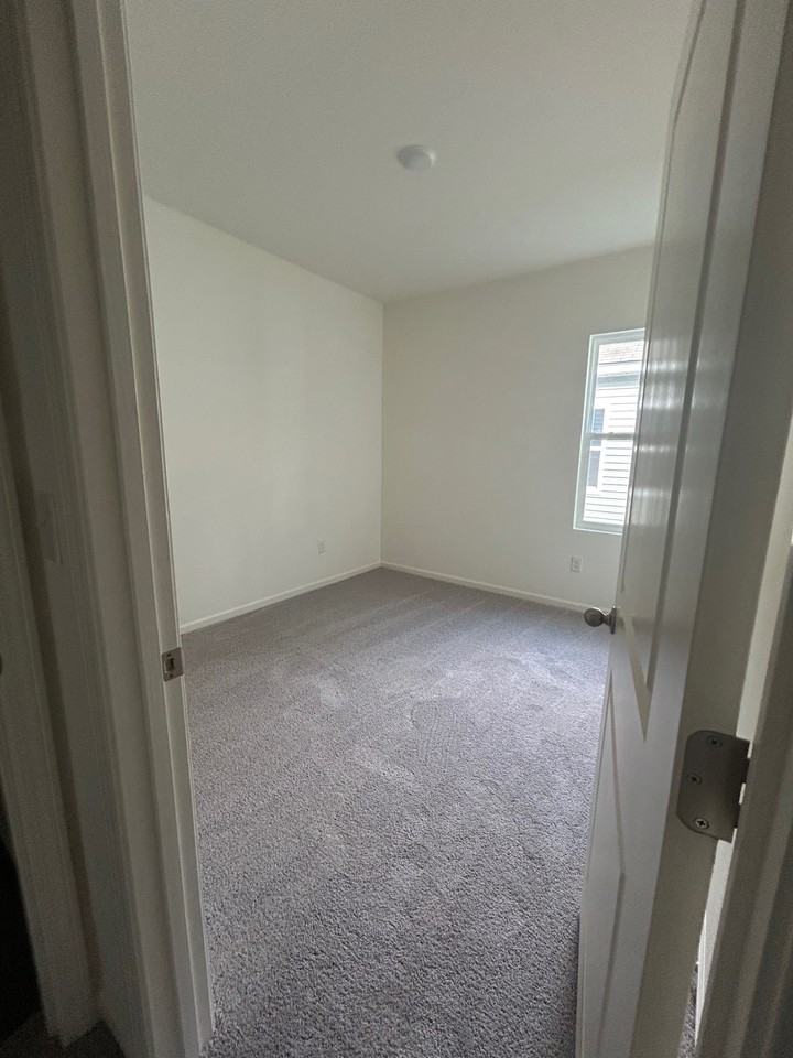 148 Plantersfield Dr #1 - Photo 7 of 11