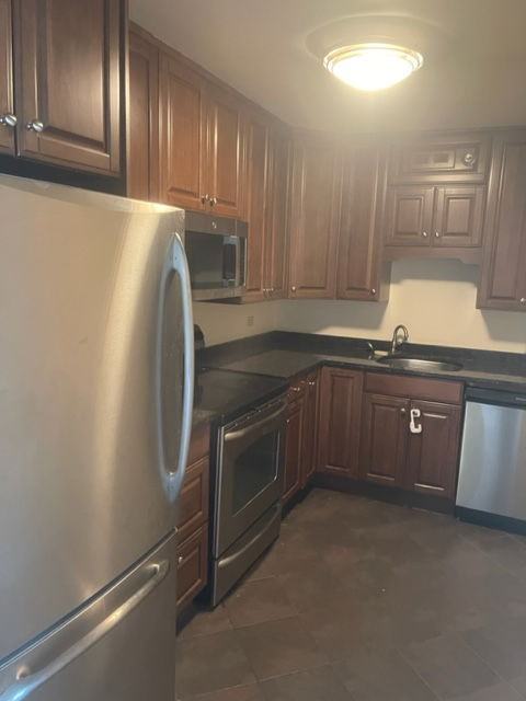 200 N Dearborn St #2808 - Photo 5 of 8