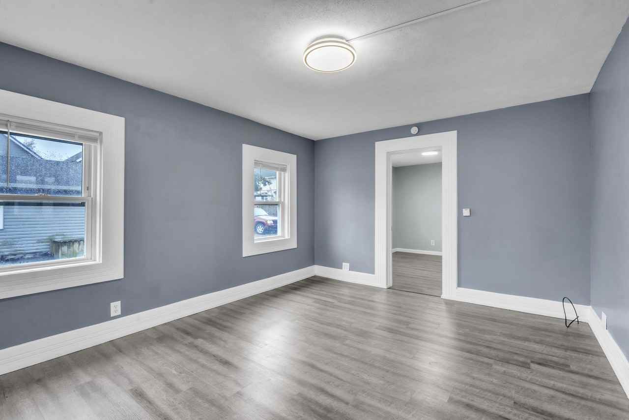 114 Parker Ave #1 - Photo 5 of 27