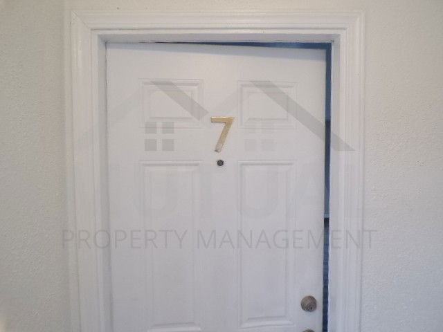 38550 Meadowdale St #7 - Photo 2 of 8