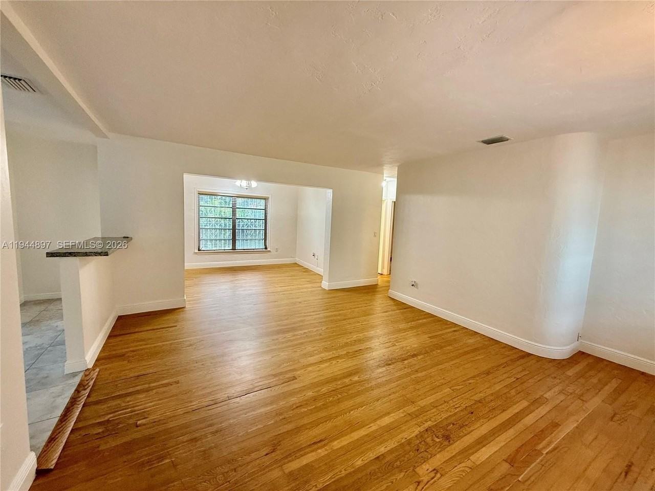 2151 Sw 21st Ter - Photo 3 of 22