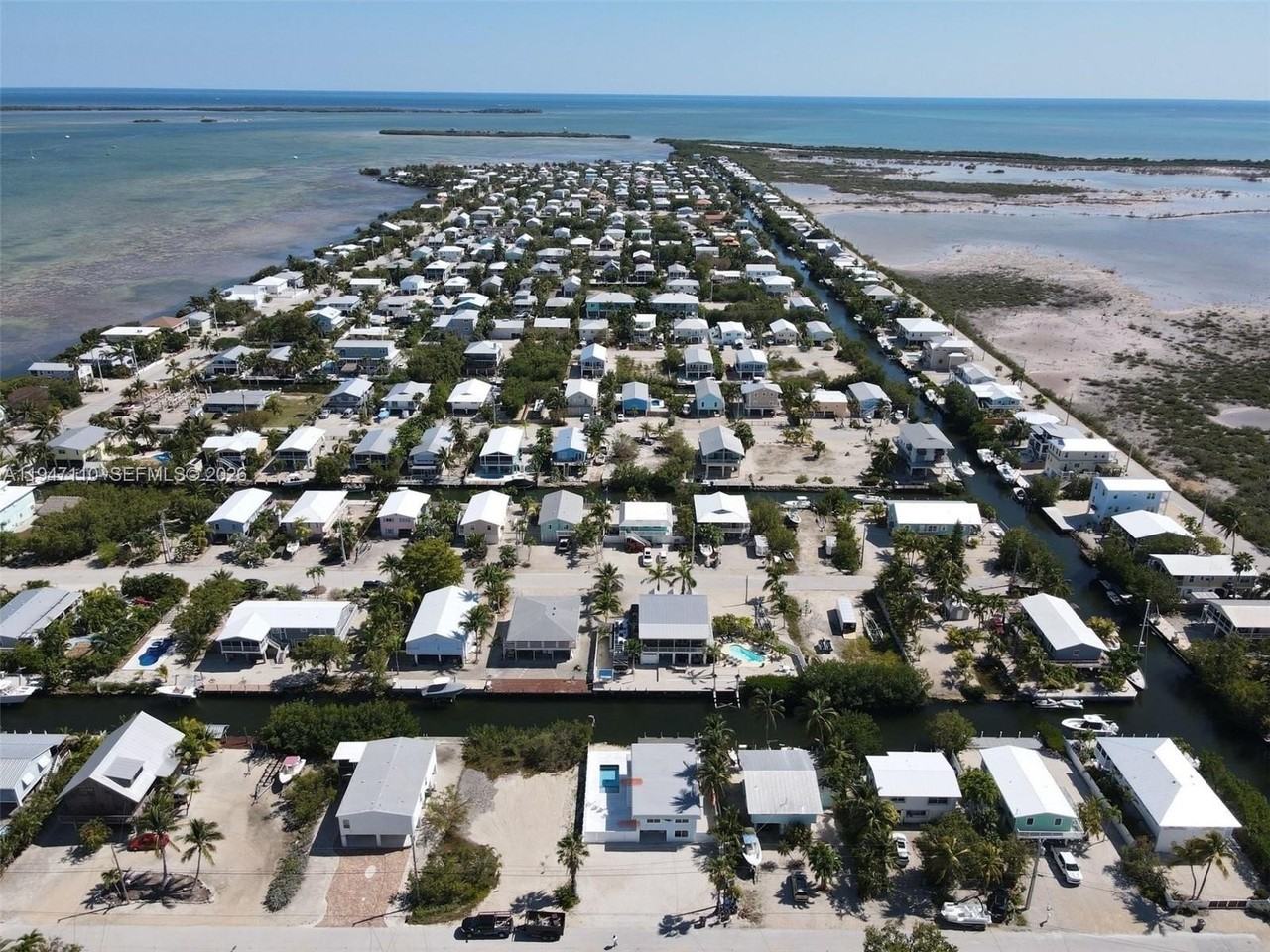 27346 Martinique Ln #27346 - Photo 6 of 19