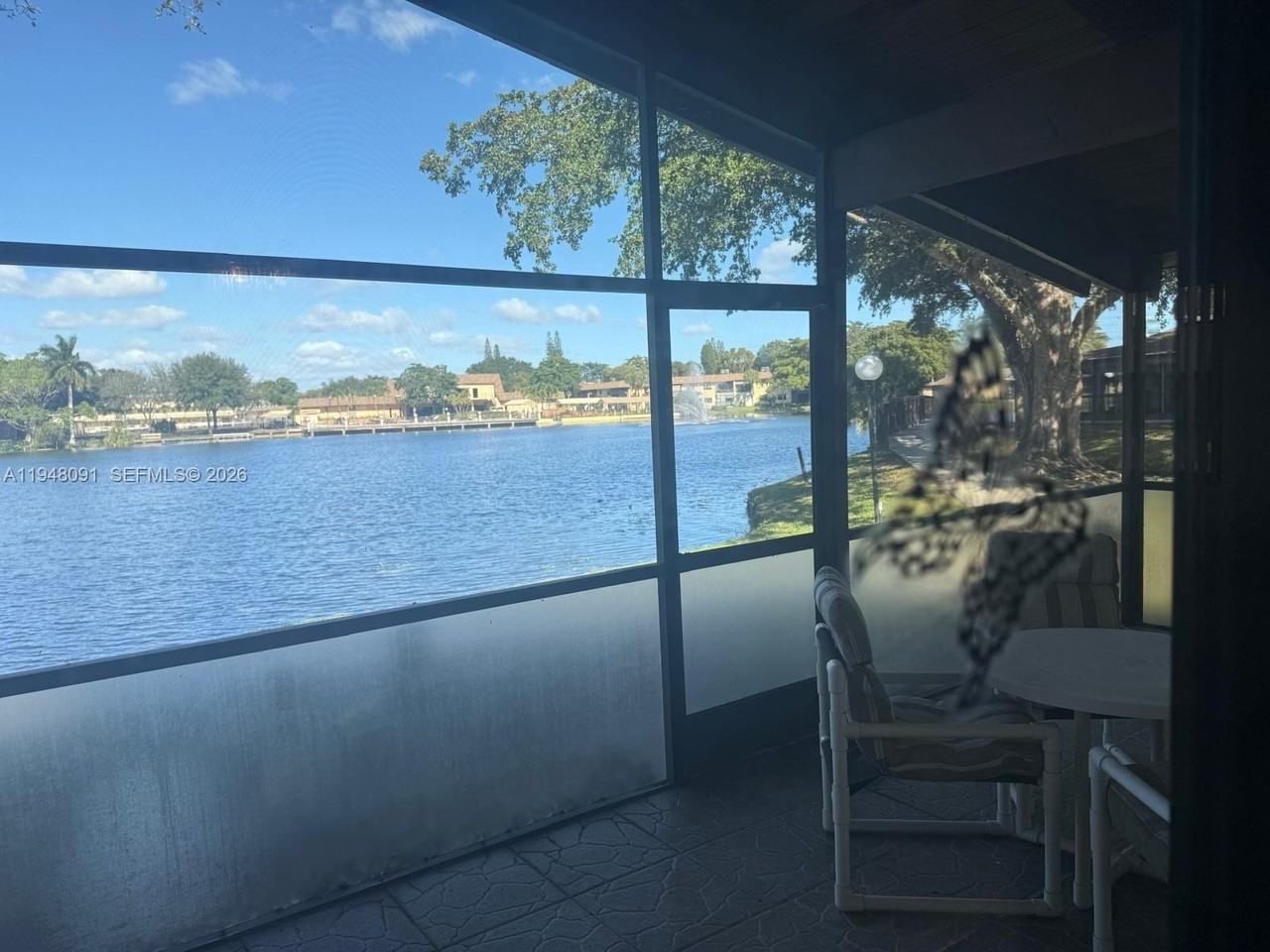 412 Briarwood Cir #2-23 - Photo 2 of 37