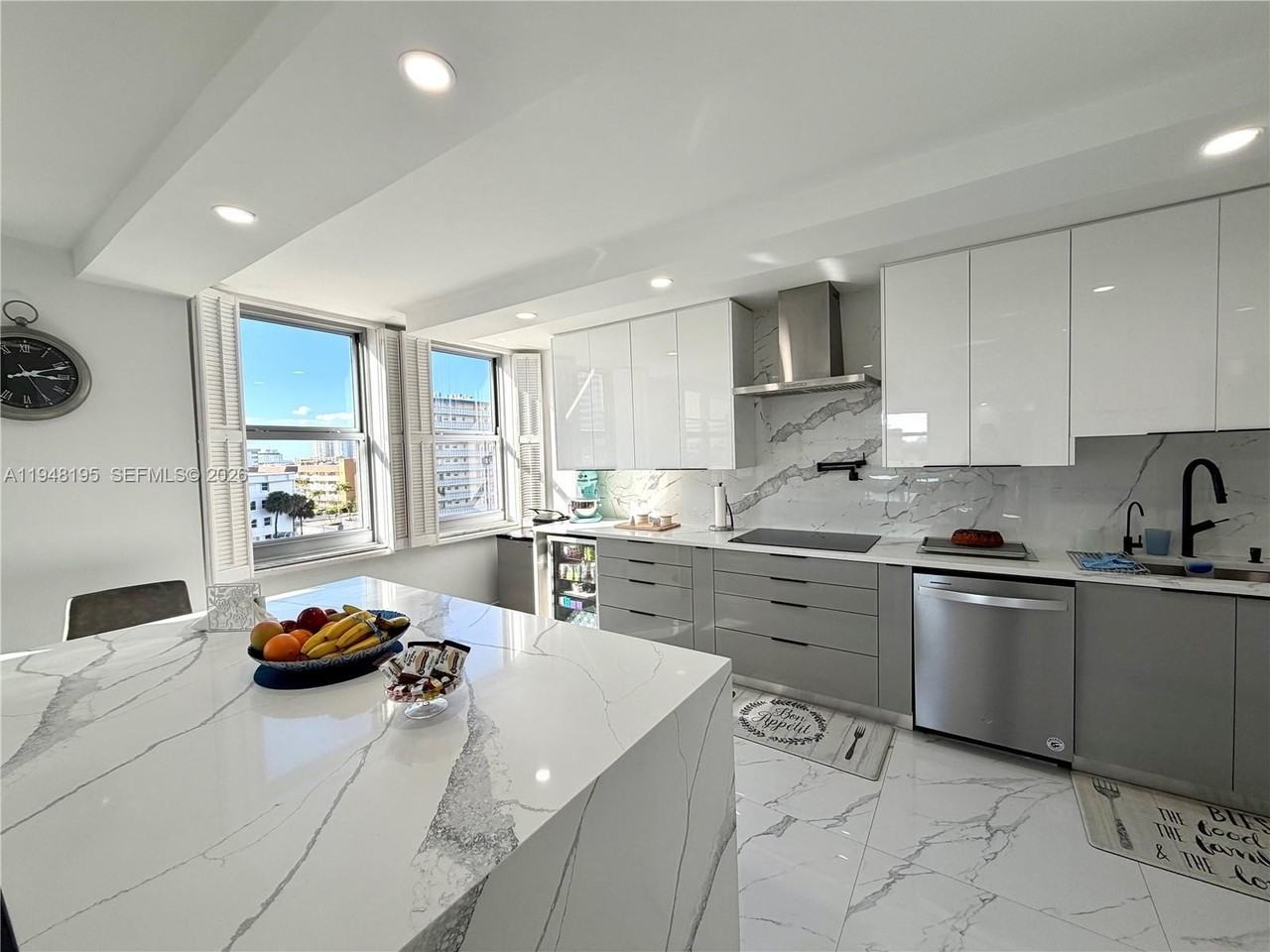 1920 S Ocean Dr #5A - Photo 3 of 22