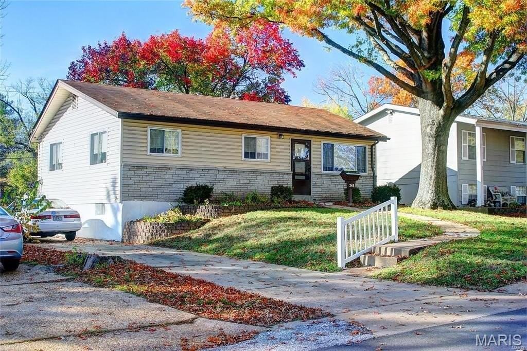 245 Lindy Blvd - Photo 2 of 24