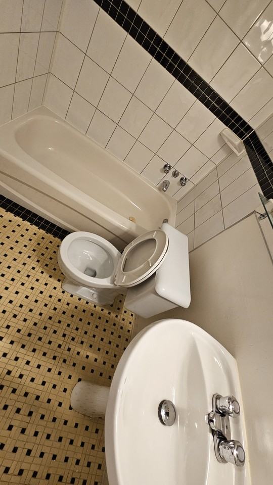 1535 West 12th Avenue - Photo 7 of 8