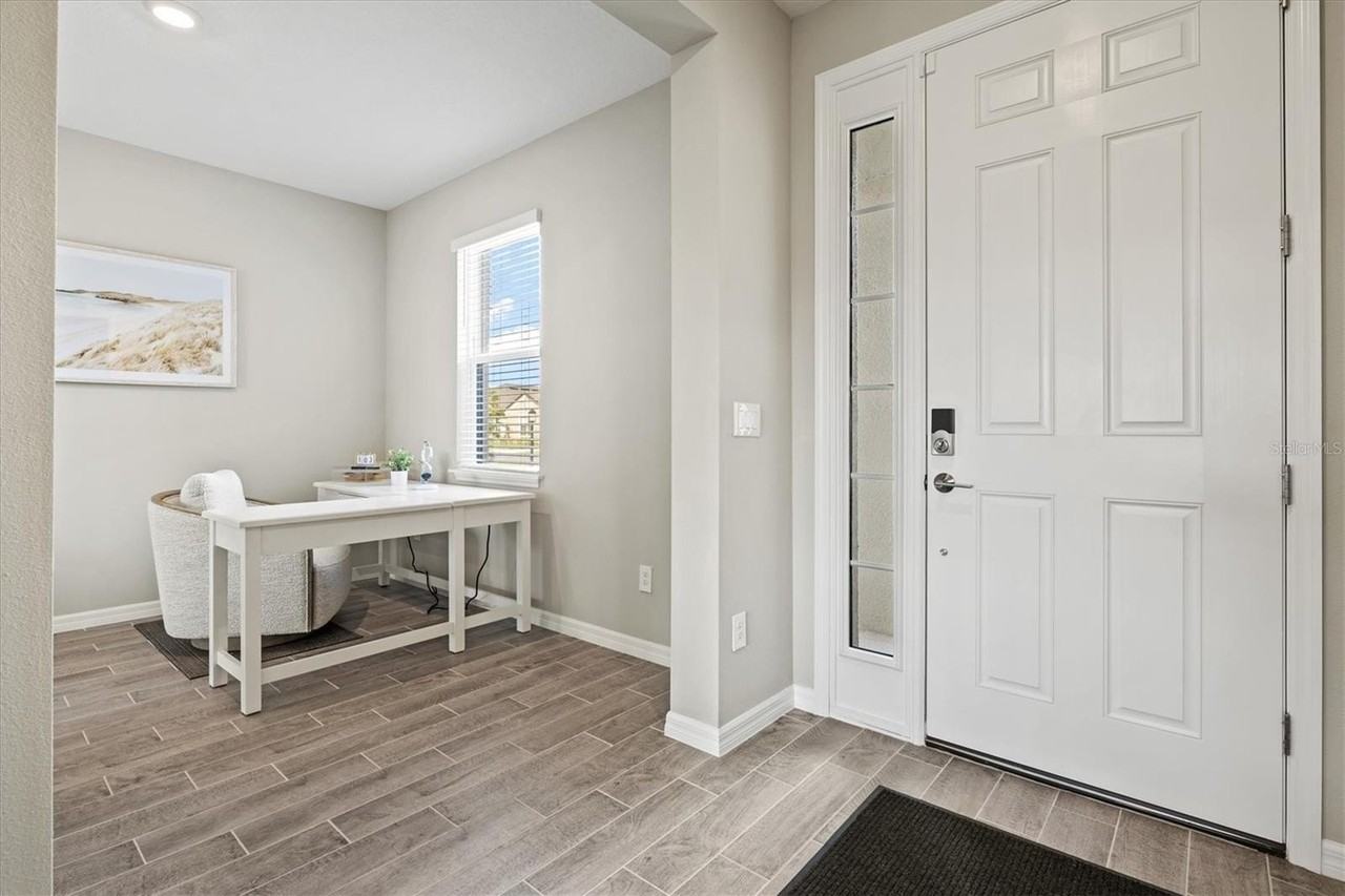 9312 Tequila Sunrise Dr - Photo 5 of 50