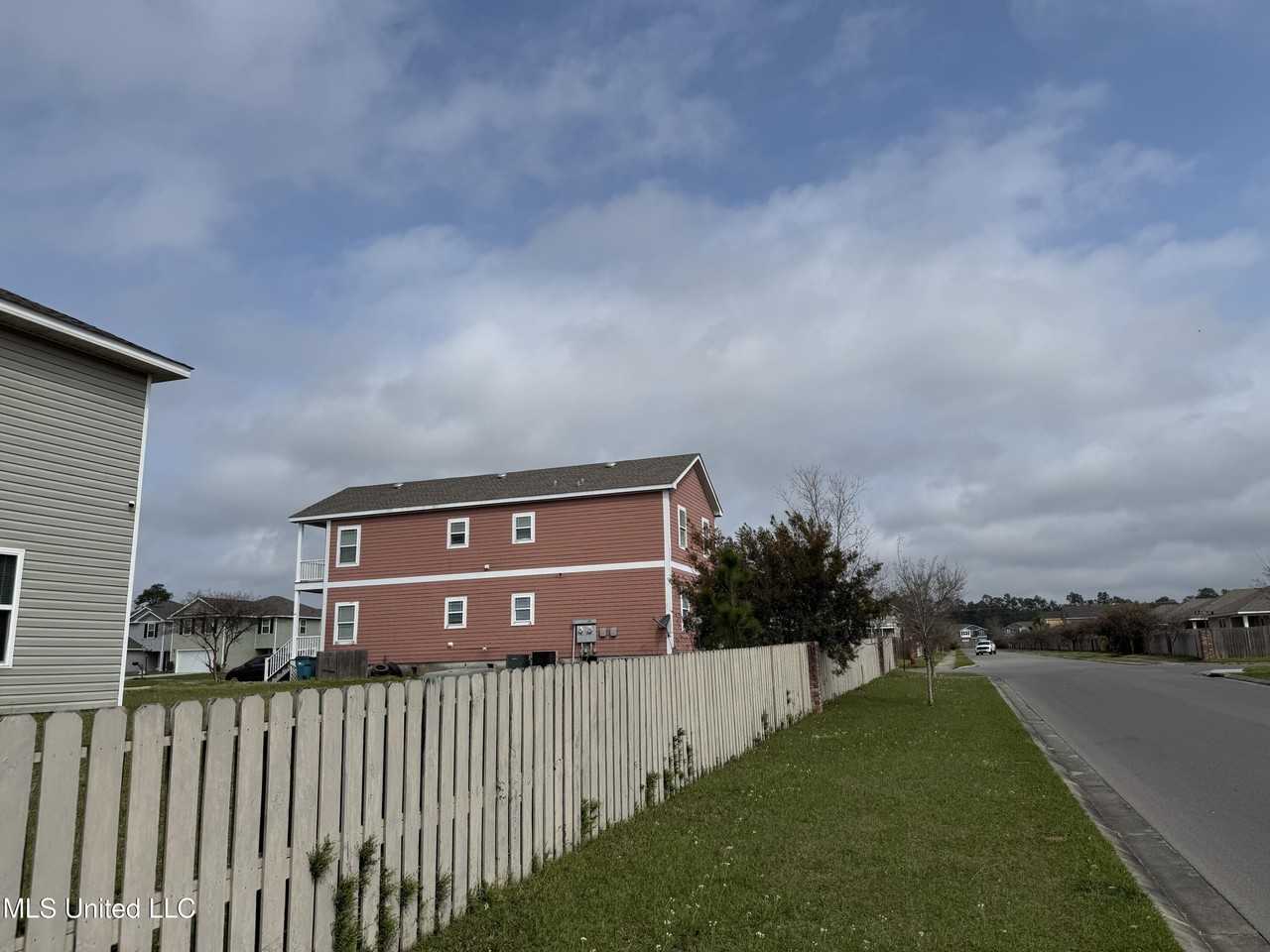 2000 Magazine St Lot A - Photo 2 of 27