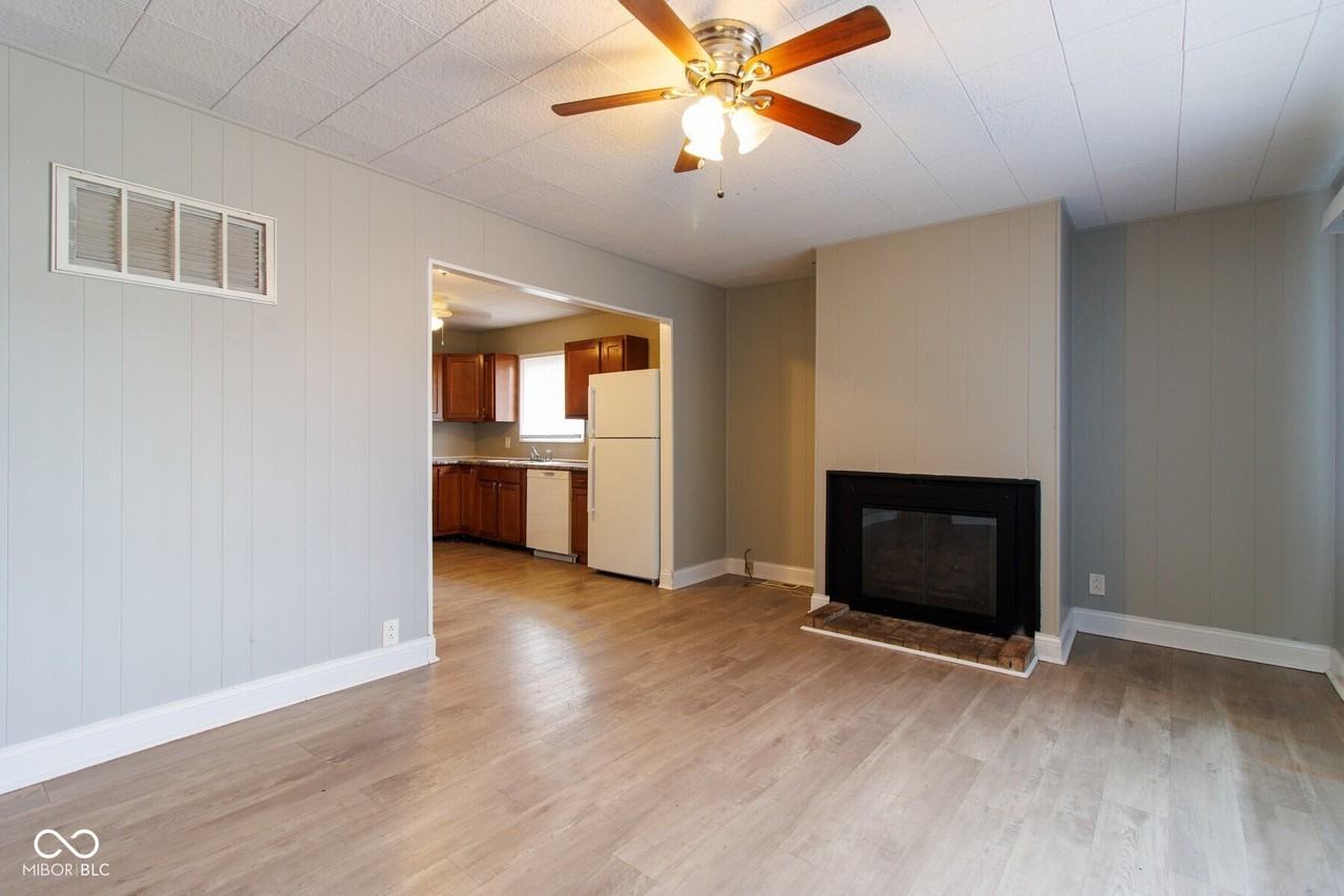 4101 Alberta St - Photo 4 of 19