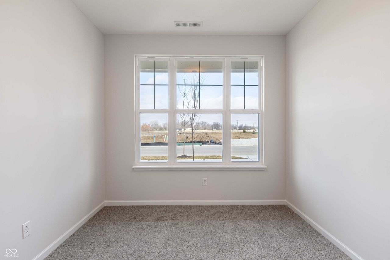 14409 Shrawley Ct - Photo 4 of 30