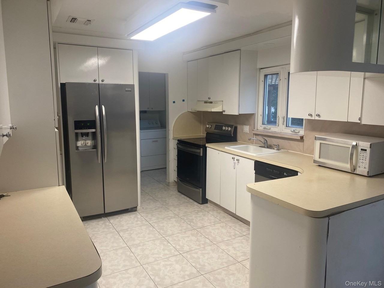 723 Hungry Harbor Rd - Photo 4 of 19